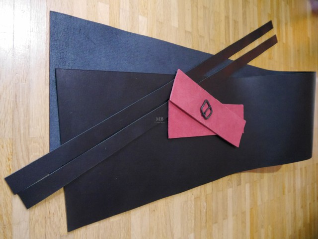 Handtasche schwarz-rot Bild 1