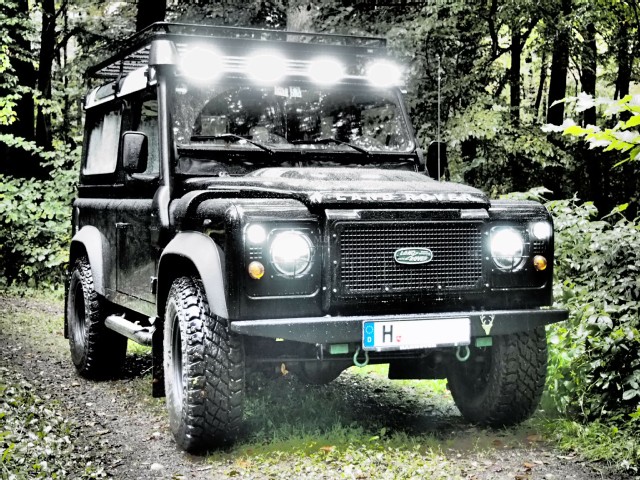 Land Rover Defender Bild 7